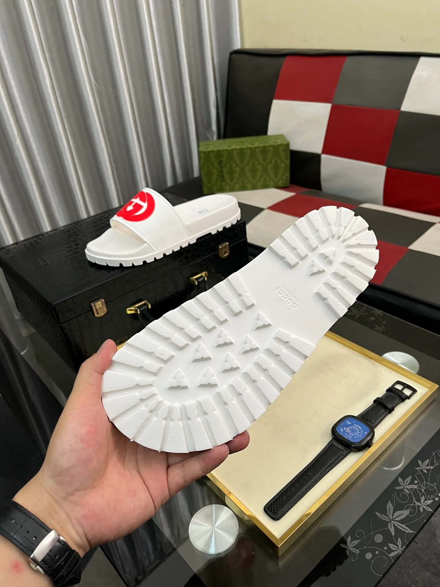 Men's men's shoes💰260⌚️⌚️ＧＵＣＣＩ.Gucci.Official website 1:1 popular slippers hot sale! Original original material 🩴 SIZE: 38-46 (45.46 non-refundable)